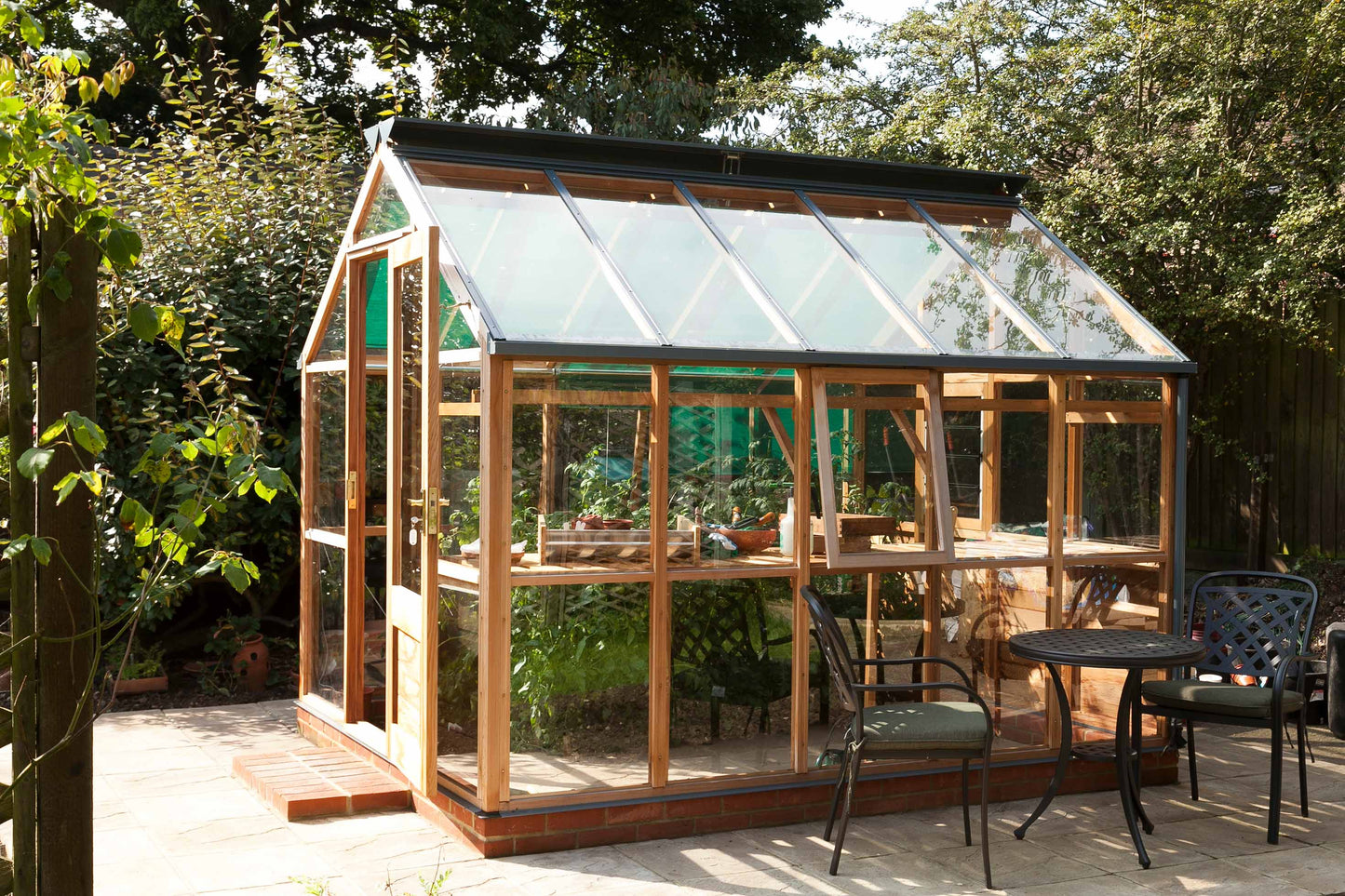 Drivhus i Cedar Classic Six