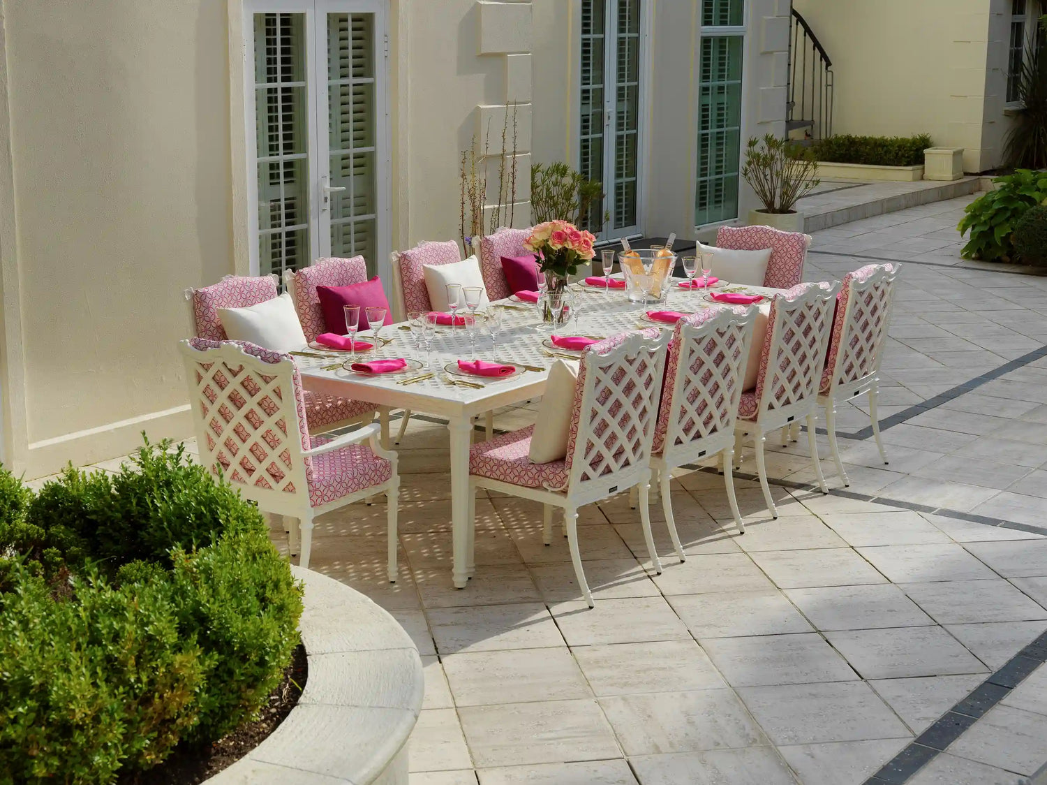 Utemöbel Grande – med inspiration från 1700-talets barockperiod