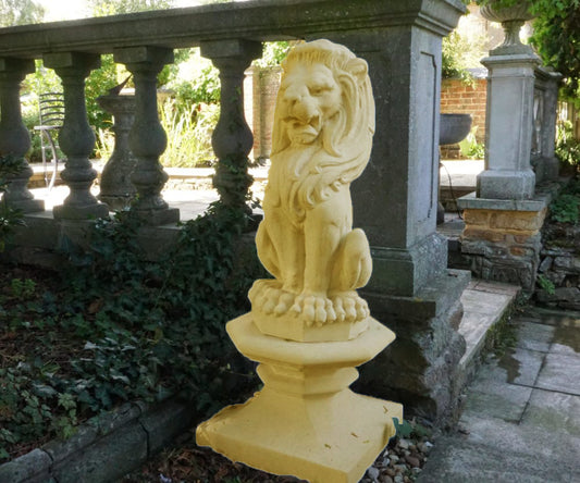 Lion Finial