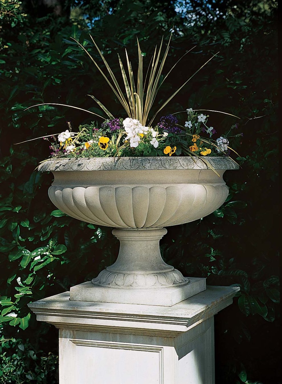 Fontainebleau Urn