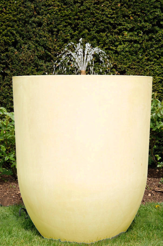 Chemchemi ya Crucible - mtindo, chemchemi ya mawe ya kisasa