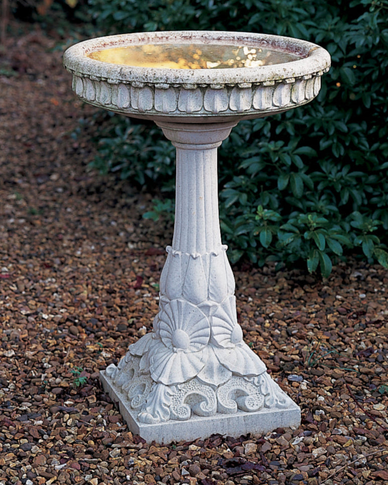 Hazelwood Bird Bath