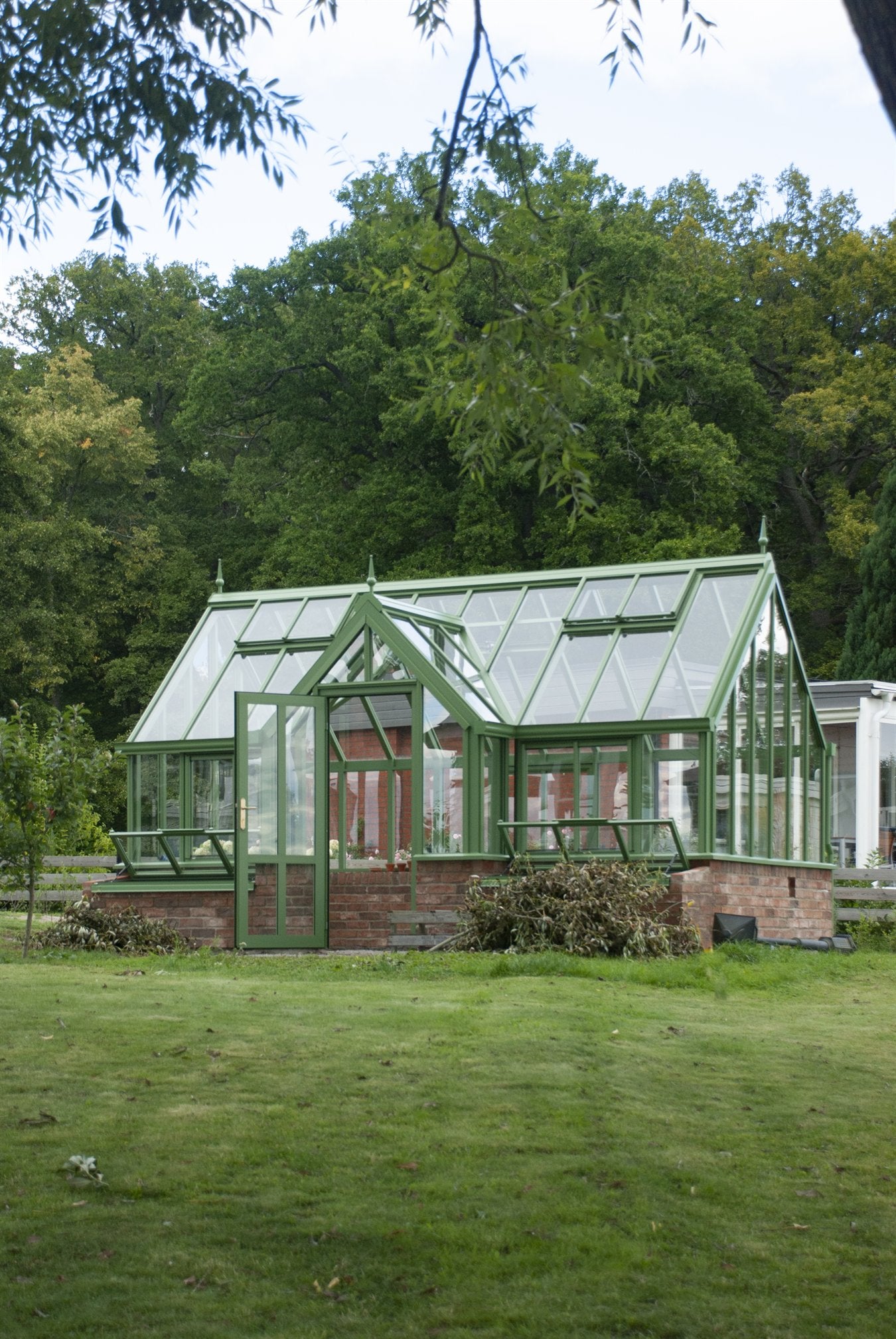 Victorian greenhouse CENTIFOLIA