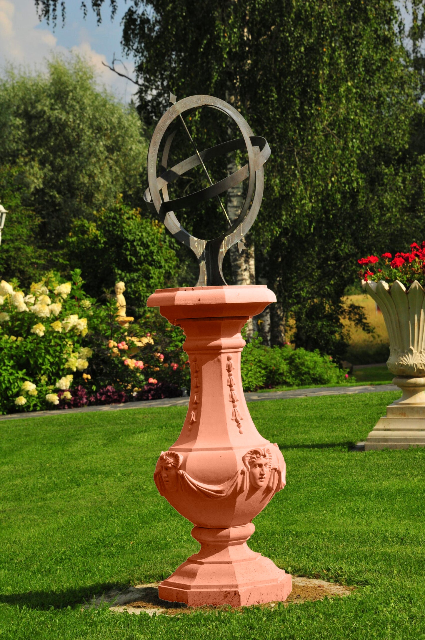 Adam Sundial Plinth D130 (for client's own sundial or Armillary Sphere)